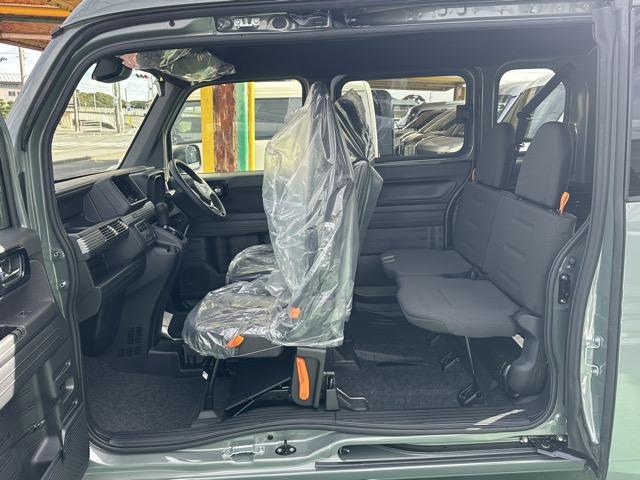 Ｎ－ＶＡＮ ファン　２ＷＤ　ＣＶＴ　ホンダセンシング　フルＬＥＤヘッドライト　運転席用＆助手席用ｉ－ＳＲＳエアバッグシステム　充電用ＵＳＢジャック　スマートキー　アクセサリーソケット（ＤＣ１２Ｖ）　届出済未使用車（8枚目）