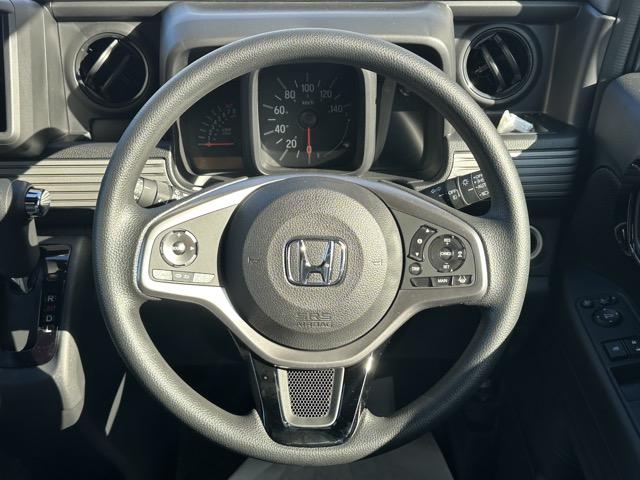 Ｎ－ＶＡＮ ファン　２ＷＤ　ＣＶＴ　ホンダセンシング　フルＬＥＤヘッドライト　運転席用＆助手席用ｉ－ＳＲＳエアバッグシステム　充電用ＵＳＢジャック　スマートキー　アクセサリーソケット（ＤＣ１２Ｖ）　届出済未使用車（9枚目）