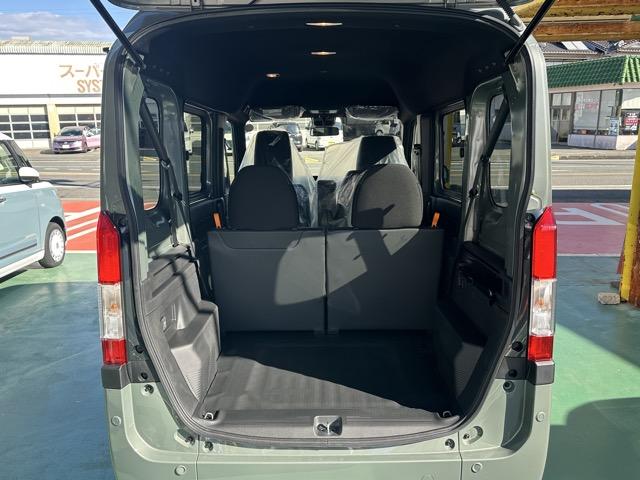 Ｎ－ＶＡＮ ファン　２ＷＤ　ＣＶＴ　ホンダセンシング　フルＬＥＤヘッドライト　運転席用＆助手席用ｉ－ＳＲＳエアバッグシステム　充電用ＵＳＢジャック　スマートキー　アクセサリーソケット（ＤＣ１２Ｖ）　届出済未使用車（11枚目）