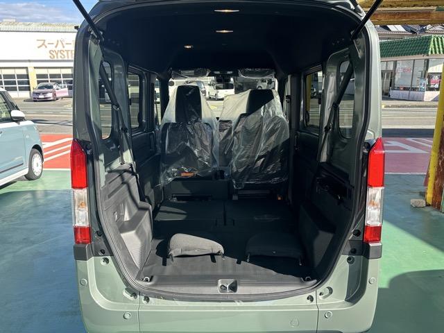 Ｎ－ＶＡＮ ファン　２ＷＤ　ＣＶＴ　ホンダセンシング　フルＬＥＤヘッドライト　運転席用＆助手席用ｉ－ＳＲＳエアバッグシステム　充電用ＵＳＢジャック　スマートキー　アクセサリーソケット（ＤＣ１２Ｖ）　届出済未使用車（12枚目）