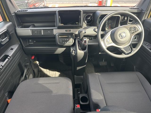 Ｎ－ＶＡＮ ファン・ターボ　４ＷＤ　ＣＶＴ　ホンダセンシング　フルＬＥＤヘッドランプ　運転席用＆助手席用ｉ－ＳＲＳエアバッグシステム　充電用ＵＳＢジャック　スマートキー　アクセサリーソケット（ＤＣ１２Ｖ）　電動格納式ドアミラー（9枚目）