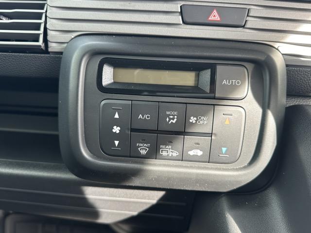 Ｎ－ＶＡＮ ファン・ターボ　４ＷＤ　ＣＶＴ　ホンダセンシング　フルＬＥＤヘッドランプ　運転席用＆助手席用ｉ－ＳＲＳエアバッグシステム　充電用ＵＳＢジャック　スマートキー　アクセサリーソケット（ＤＣ１２Ｖ）　電動格納式ドアミラー（23枚目）