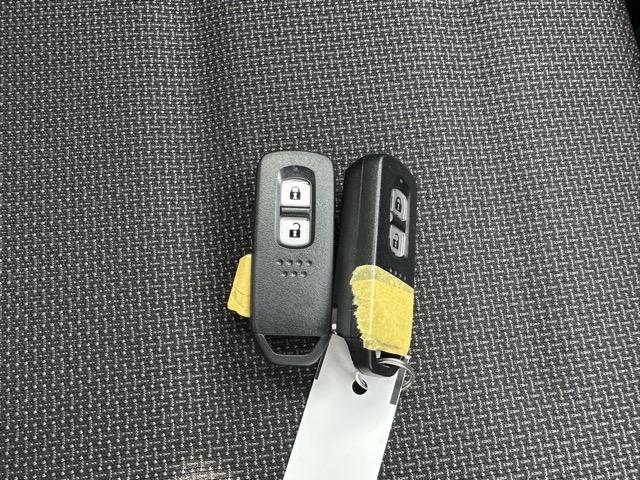 Ｎ－ＶＡＮ ファン・ターボ　４ＷＤ　ＣＶＴ　ホンダセンシング　フルＬＥＤヘッドランプ　運転席用＆助手席用ｉ－ＳＲＳエアバッグシステム　充電用ＵＳＢジャック　スマートキー　アクセサリーソケット（ＤＣ１２Ｖ）　電動格納式ドアミラー（26枚目）
