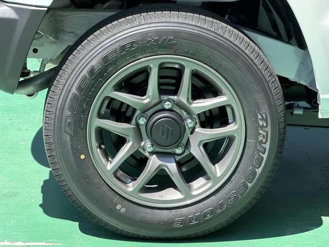 ジムニー XC 4WD 4AT デュアルセンサーブレーキサポート LEDヘッドランプ ハイビームアシスト クルーズコントロールシステム 電動格納式リモコンドアミラー 運転席・助手席シートヒーター 届出済未使用車(13枚目)