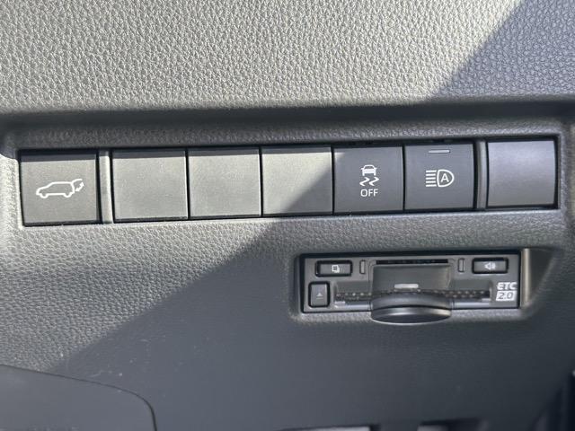 ハリアーハイブリッド G 内装色/ブラック セーフティセンス LEDヘッドランプ ディスプレイオーディオ バックモニター ETC2.0 パワーバックドア デジタルインナーミラー パワーシート 本革巻ステアリング スマートキー(21枚目)