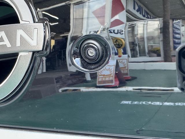 フェアレディＺ ニスモ　走行距離１，７９１ｋｍ　９ＡＴ　専用チューニング＆エクステリア＆インテリア　コネクトナビ　レイズ製鍛造ＡＷ　パドルシフト　レカロ製シート　Ｆ・Ｓ・Ｒスポイラーブラックアウト　ニスモエンブレムレス（7枚目）