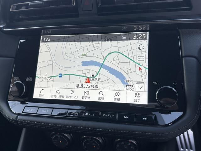 フェアレディＺ ニスモ　走行距離１，７９１ｋｍ　９ＡＴ　専用チューニング＆エクステリア＆インテリア　コネクトナビ　レイズ製鍛造ＡＷ　パドルシフト　レカロ製シート　Ｆ・Ｓ・Ｒスポイラーブラックアウト　ニスモエンブレムレス（16枚目）