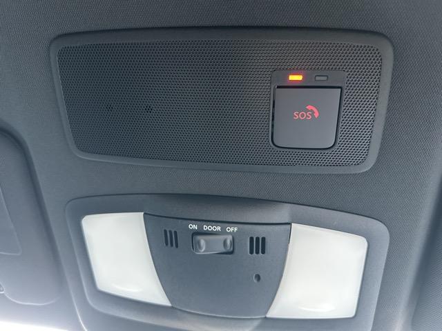 フェアレディＺ ニスモ　走行距離１，７９１ｋｍ　９ＡＴ　専用チューニング＆エクステリア＆インテリア　コネクトナビ　レイズ製鍛造ＡＷ　パドルシフト　レカロ製シート　Ｆ・Ｓ・Ｒスポイラーブラックアウト　ニスモエンブレムレス（23枚目）