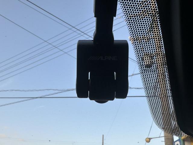 フェアレディＺ バージョンＴ　走行距離８５８ｋｍ　９ＡＴ　内装色／ブラック　ＬＥＤヘッドランプ　コネクトナビ　ＥＴＣ２．０　ＢＯＳＥサウンド　３連サブメーター　電制シフト　パドルシフト　シートヒーター　デジタルインナーミラー（15枚目）