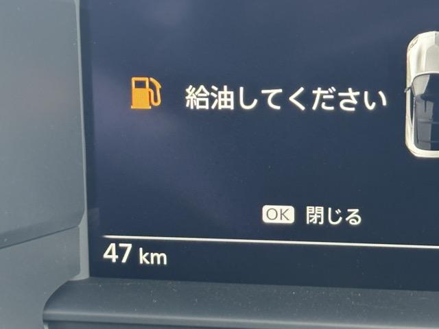 フェアレディＺ バージョンＳＴ　９ＡＴ　内装色／ブラック　ＮｉｓｓａｎＣｏｎｎｅｃｔナビゲーション　ＥＴＣ２．０　ＬＥＤヘッドランプ　本革巻ステアリング　３連サブメーター　シートヒーター＆パワーシート　ＢＯＳＥサウンドシステム（21枚目）
