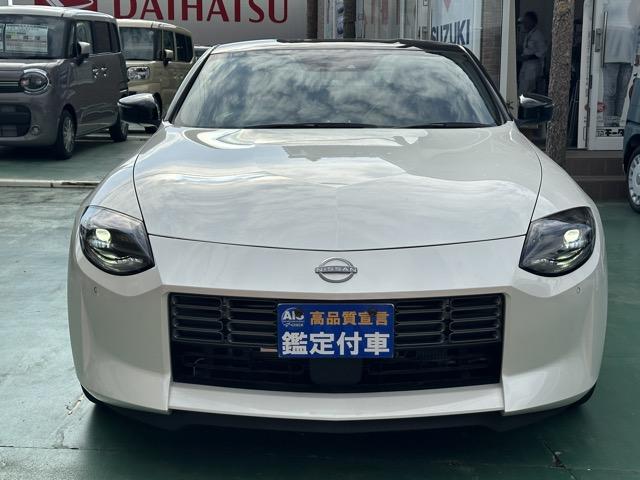 フェアレディＺ バージョンＳＴ　９ＡＴ　内装色／ブラック　ＮｉｓｓａｎＣｏｎｎｅｃｔナビゲーション　ＥＴＣ２．０　ＬＥＤヘッドランプ　本革巻ステアリング　３連サブメーター　シートヒーター＆パワーシート　ＢＯＳＥサウンドシステム（27枚目）