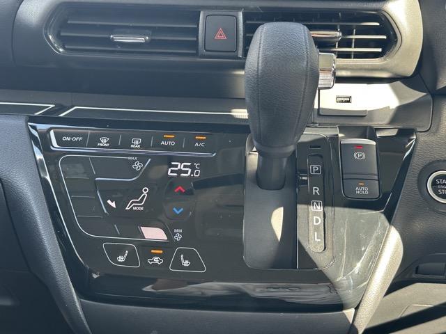 ルークス ハイウェイスター Gターボプロパイロットエディション 純正ナビゲーション アラウンドビューモニター スマートキー LEDヘッドライト 両側パワースライドドア オートエアコン シートヒーター ロールサンシェード シートバックテーブル サーキュレーター(22枚目)