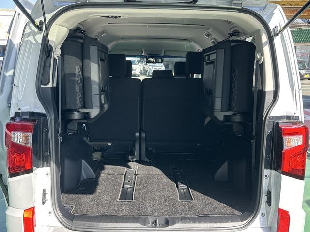 デリカD:5 P 8人乗り ナビ取り付けパッケージII ナビゲーション 全方位カメラ スマートキー LEDヘッドライト 両側パワースライドドア フルオートエアコン シートヒーター パワーバックドア パワーシート(14枚目)