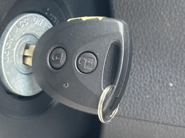 ハイゼットカーゴ ＤＸ　ＣＶＴ　純正ラジオ　キーレス　両側スライドドア　パワーウィンドー　衝突被害軽減ブレーキ　クリアランスソナー　アイドリングストップ　オートライト　エアコン　パワステ（22枚目）