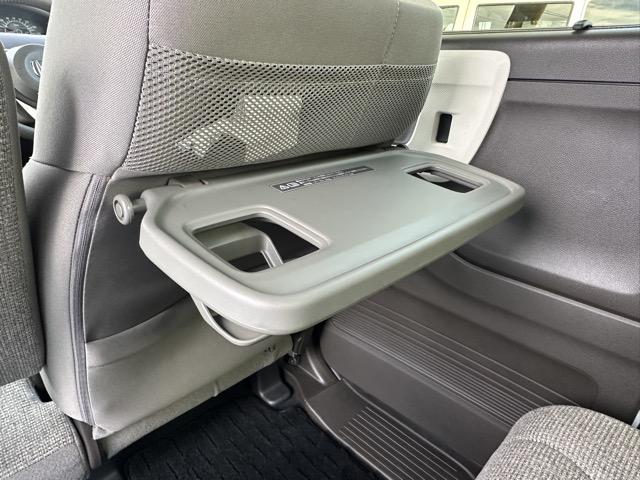 N-BOX L・ターボ 走行距離9,956km 純正ナビ・ETC・バックモニター付 ホンダセンシング LEDヘッドランプ 両側パワースライドドア 電子制御パーキングブレーキ 運転席・助手席シートヒーター ロールサンシェード(10枚目)