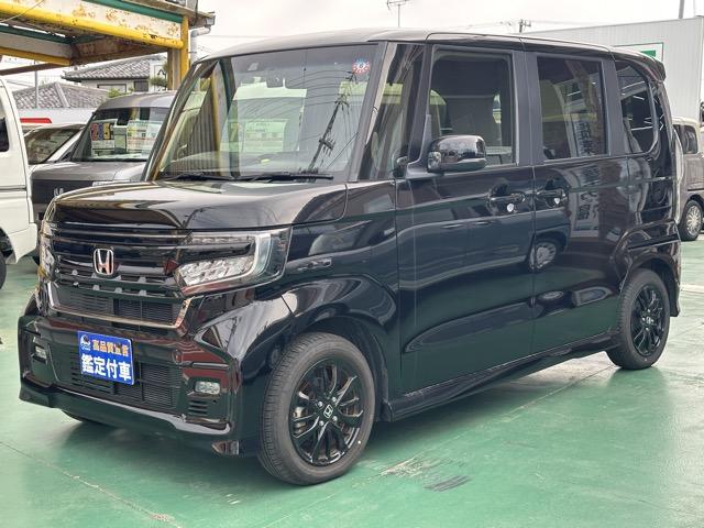 N-BOXカスタム L スタイル+ブラック 社外ナビ・バックモニター・ETC付 ホンダセンシング LEDヘッドランプ 両側電動スライドドア 電子制御パーキングブレーキ 本革巻ステアリング シートヒーター シートバックテーブル ロールサンシェード(4枚目)