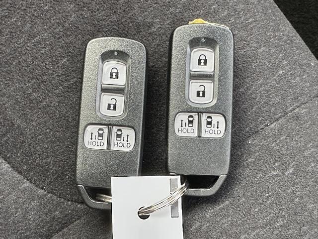 N-BOXカスタム L スタイル+ブラック 社外ナビ・バックモニター・ETC付 ホンダセンシング LEDヘッドランプ 両側電動スライドドア 電子制御パーキングブレーキ 本革巻ステアリング シートヒーター シートバックテーブル ロールサンシェード(35枚目)