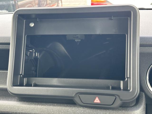 N-BOXカスタム ターボ ホンダセンシング ダイレクトプロジェクション式フルLEDヘッドライト 両側パワースライドドア 電子制御パーキングブレーキ オートブレーキホールド機能 運転席&助手席シートヒーター 届出済未使用車(16枚目)