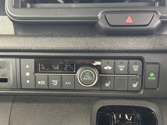 N-BOXカスタム ターボ ホンダセンシング ダイレクトプロジェクション式フルLEDヘッドライト LEDフォグランプ 両側パワースライドドア 電子制御パーキングブレーキ オートブレーキホールド機能 シートヒーター 届出済未使用車(22枚目)