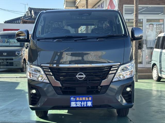 キャラバン ロンググランドプレミアムＧＸ　ディーゼル車　４ＷＤ　スマートキー　ＬＥＤヘッドライト　両側スライドドア　フルオートエアコン　シートヒーター　アラウンドビューモニター　デジタルインナーミラー　革巻きハンドル　登録済未使用車（30枚目）