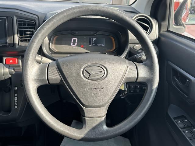 ミライース L SAIII ナビゲーション バックカメラ キーレス 前後パワーウィンドー 衝突被害軽減ブレーキ クリアランスソナー オートマチックハイビーム アイドリングストップ オートライト エアコン パワステ(19枚目)