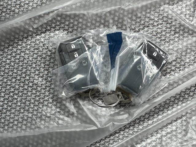 ワゴンＲスマイル ハイブリッドＸ　セーフティサポート　ＬＥＤヘッドランプ　両側パワースライドドア　アダプティブクルーズコントロール　電動パーキングブレーキ（ブレーキホールド付）　マイルドハイブリッド　シートヒーター　届出済未使用車（24枚目）