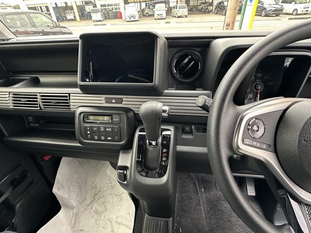 Ｎ－ＶＡＮ ファン　２ＷＤ　ＣＶＴ　ホンダセンシング　フルＬＥＤヘッドライト　運転席用＆助手席用ｉ－ＳＲＳエアバッグシステム　充電用ＵＳＢジャック　スマートキー　アクセサリーソケット（ＤＣ１２Ｖ）　届出済未使用車（23枚目）