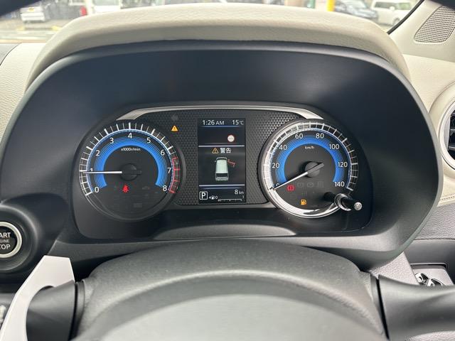 デイズ Ｘ　スマートキー　バックカメラ　フルオートエアコン　ＵＳＢ充電ソケット　電動格納ドアミラー　前後パワーウィンドー　ベンチシート　衝突被害軽減ブレーキ　アイドリングストップ　オートライト（23枚目）