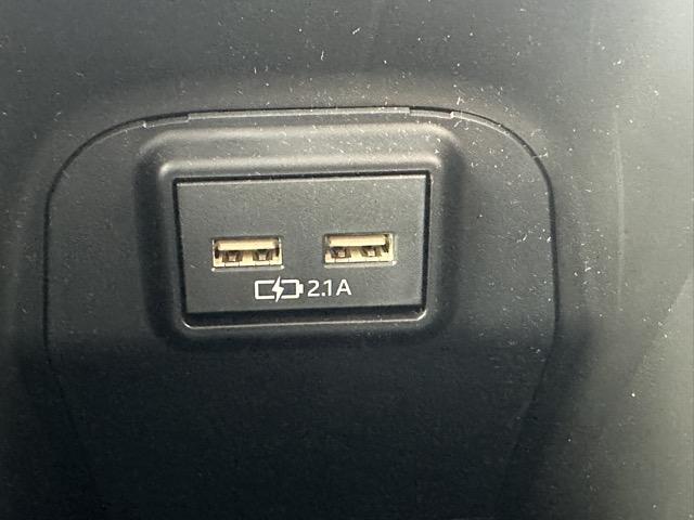 ＲＡＶ４ アドベンチャー　４ＷＤ　純正ディスプレイオーディオ　パノラマカメラ　ＥＴＣ　スマートキー　ＬＥＤヘッドライト　フルオートエアコン　シートヒーター＆ベンチレーション　革巻きハンドル　オートクルーズコントロール（20枚目）