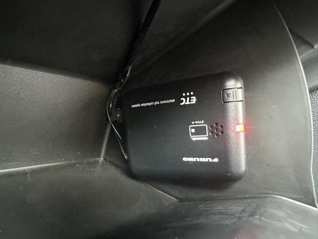 ＲＡＶ４ アドベンチャー　４ＷＤ　純正ディスプレイオーディオ　パノラマカメラ　ＥＴＣ　スマートキー　ＬＥＤヘッドライト　フルオートエアコン　シートヒーター＆ベンチレーション　革巻きハンドル　オートクルーズコントロール（23枚目）