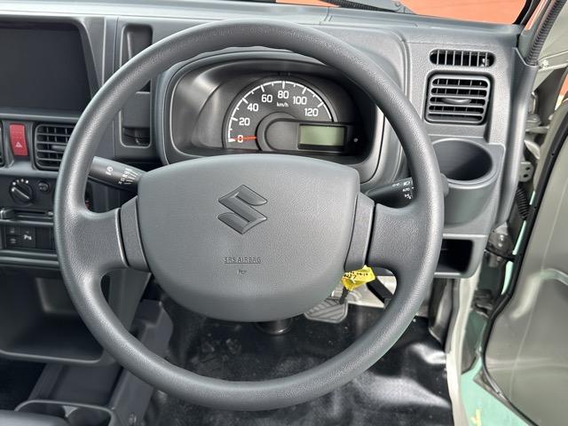 スーパーキャリイ X 2WD 4AT キーレス LEDヘッドライト 作業灯 電動格納ドアミラー パワーウィンドー ルーフコンソール 衝突被害軽減ブレーキ アイドリングストップ フォグランプ オートライト 届出済未使用車(9枚目)