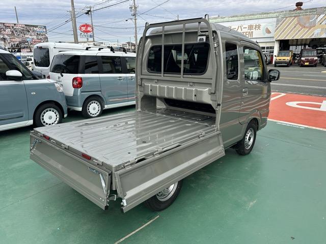 スーパーキャリイ X 2WD 4AT キーレス LEDヘッドライト 作業灯 電動格納ドアミラー パワーウィンドー ルーフコンソール 衝突被害軽減ブレーキ アイドリングストップ フォグランプ オートライト 届出済未使用車(14枚目)