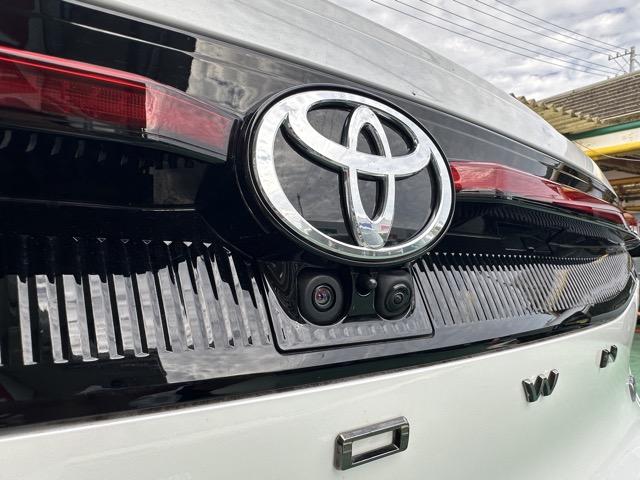 クラウンクロスオーバー ＲＳアドバンスド　純正ナビゲーション　パノラマカメラ　ＥＴＣ　シートヒーター＆ベンチレーション　パワーシート　パワーバックドア　ＡＣ１００Ｖ電源　革巻きハンドル　オートクルーズコントロール　ＬＥＤヘッドライト（12枚目）