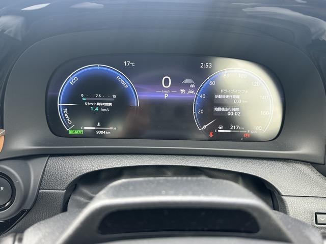 クラウンクロスオーバー ＲＳアドバンスド　純正ナビゲーション　パノラマカメラ　ＥＴＣ　シートヒーター＆ベンチレーション　パワーシート　パワーバックドア　ＡＣ１００Ｖ電源　革巻きハンドル　オートクルーズコントロール　ＬＥＤヘッドライト（31枚目）