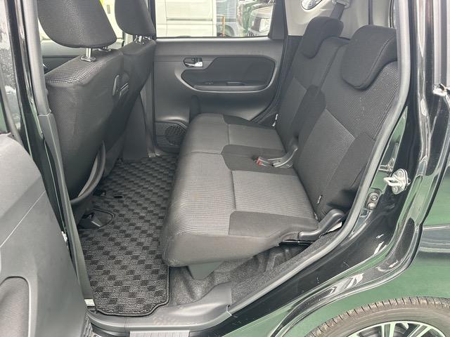 ★５年間新車保証★初度登録から５年間の新車保証が含まれています。長期間、安心してお乗り頂けます！保証費用は支払総額に含まれています！遠方のお客様は保証継承後、お近くのディーラーにて保証が受けられます！