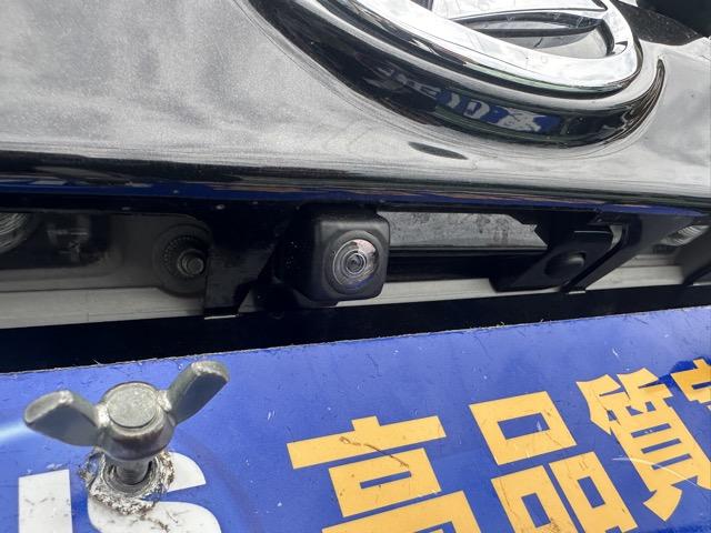 修復歴車一切ありません！それどころか、弊社の仕入在庫につきましては、フェンダー、ボンネット、ドアパネル等の交換歴、修理歴のある車両は基本的に仕入れを行いませんので高品質な車両のみ在庫で揃えています！