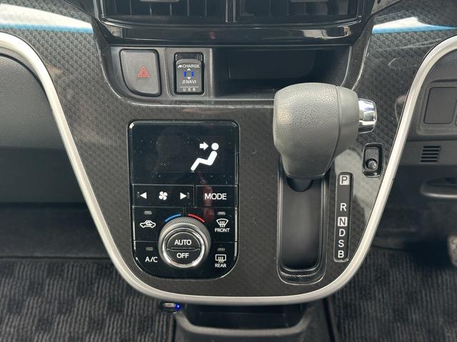 納車前に、専属のクリーニングスタッフが、ピッカピカにクリーニングして納車いたします！もちろん、ピッカピカの状態でお渡しするクリーニング費用も支払総額に含まれています！