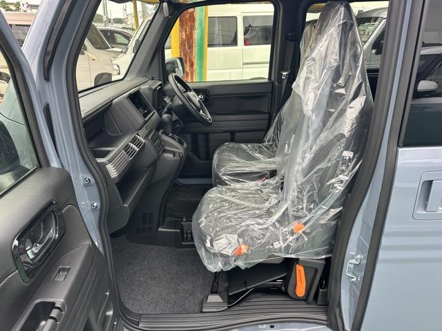 Ｎ－ＶＡＮ ファン・ターボ　２ＷＤ　ＣＶＴ　ホンダセンシング　フルＬＥＤヘッドライト　運転席用＆助手席用ｉ－ＳＲＳエアバッグシステム　充電用ＵＳＢジャック　スマートキー　アクセサリーソケット（ＤＣ１２Ｖ）　ディーラー試乗車（6枚目）