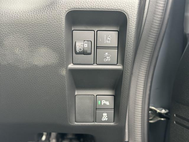 Ｎ－ＶＡＮ ファン・ターボ　２ＷＤ　ＣＶＴ　ホンダセンシング　フルＬＥＤヘッドライト　運転席用＆助手席用ｉ－ＳＲＳエアバッグシステム　充電用ＵＳＢジャック　スマートキー　アクセサリーソケット（ＤＣ１２Ｖ）　ディーラー試乗車（18枚目）