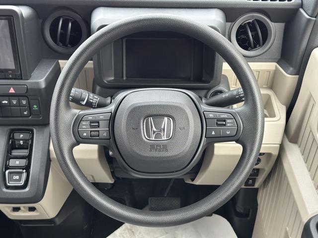 N-VAN e: e: ファン 純正ナビ(VXM-245ZFEi)付 ホンダセンシング フルLEDヘッドライト 急速充電ポート 7インチTFT液晶メーター 運転席シートヒーター 充電用USBジャック スマートキー 届出済未使用車(9枚目)