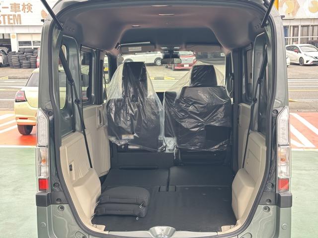 N-VAN e: e: ファン 純正ナビ(VXM-245ZFEi)付 ホンダセンシング フルLEDヘッドライト 急速充電ポート 7インチTFT液晶メーター 運転席シートヒーター 充電用USBジャック スマートキー 届出済未使用車(13枚目)