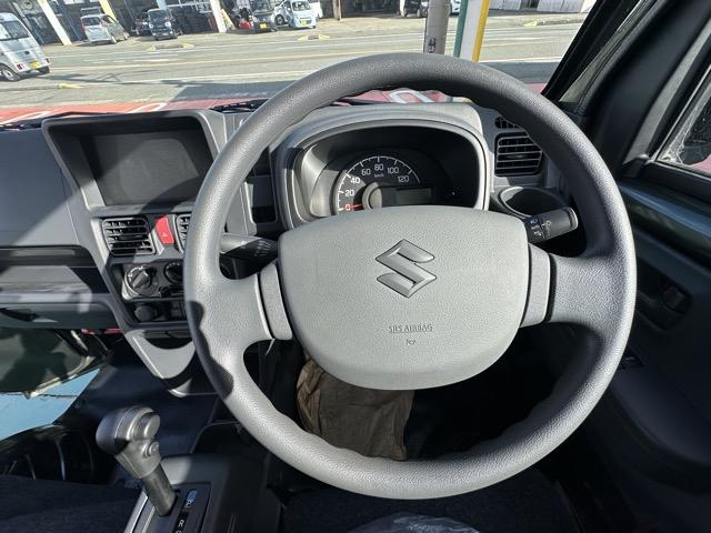 スーパーキャリイ Ｘ　２ＷＤ　４ＡＴ　キーレス　電動格納ドアミラー　パワーウィンドー　作業灯　衝突被害軽減ブレーキ　クリアランスソナー　アイドリングストップ　フォグランプ　オートライト　エアコン　パワステ（8枚目）