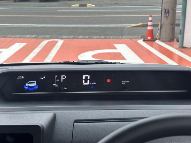 タント X スマートキー LEDヘッドライト 片側パワースライドドア フルオートエアコン シートヒーター ロールサンシェード シートバックテーブル USB充電ソケット 衝突被害軽減ブレーキ 届出済未使用車(22枚目)