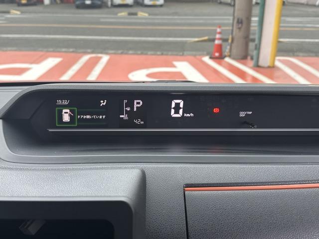 タント ファンクロス　スマートキー　ＬＥＤヘッドライト　両側パワースライドドア　フルオートエアコン　シートヒーター　ロールサンシェード　シートバックテーブル　ルーフレール　ＵＳＢ充電ソケット　フォグランプ　届出済未使用車（22枚目）