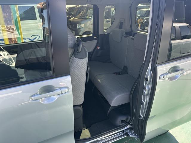 タント Ｘ　スマートキー　ＬＥＤヘッドライト　片側パワースライドドア　フルオートエアコン　シートヒーター　ロールサンシェード　シートバックテーブル　ＵＳＢ充電ソケット　衝突被害軽減ブレーキ　届出済未使用車（7枚目）