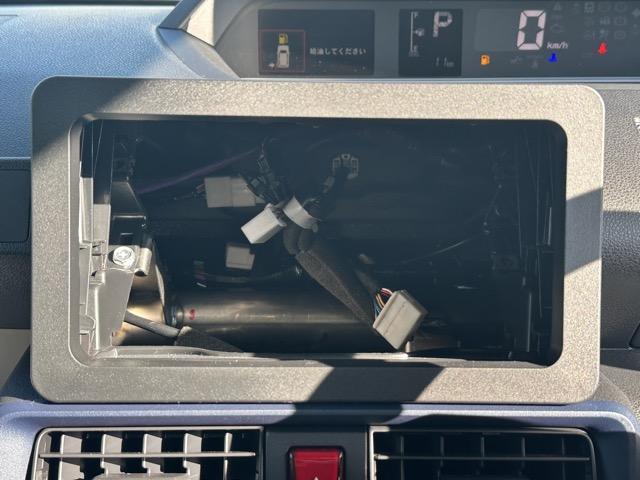タント Ｘ　スマートキー　ＬＥＤヘッドライト　片側パワースライドドア　フルオートエアコン　シートヒーター　ロールサンシェード　シートバックテーブル　ＵＳＢ充電ソケット　衝突被害軽減ブレーキ　届出済未使用車（22枚目）