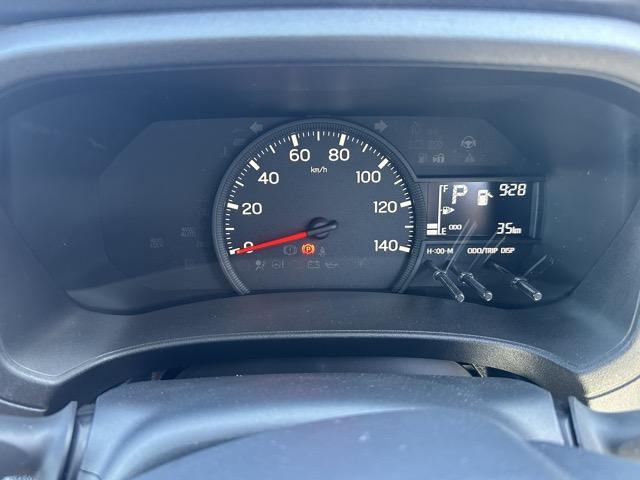 ハイゼットカーゴ クルーズ キャンピング仕様 スマートキー 両側スライドドア 電動格納ドアミラー パワーウィンドー ルーフコンソール 衝突被害軽減ブレーキ クリアランスソナー アイドリングストップ オートライト エアコン(24枚目)