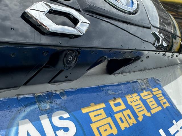 ヴォクシー ハイブリッドＳ－Ｚ　７人乗り　プロジェクター式ＬＥＤヘッドランプ　ユニバーサルステップ　１０．５インチディスプレイオーディオ　ＥＴＣ２．０　ＴＶ＋ＣＤ・ＤＶＤデッキ　両側パワースライドドア　シートヒーター　登録済未使用車（15枚目）