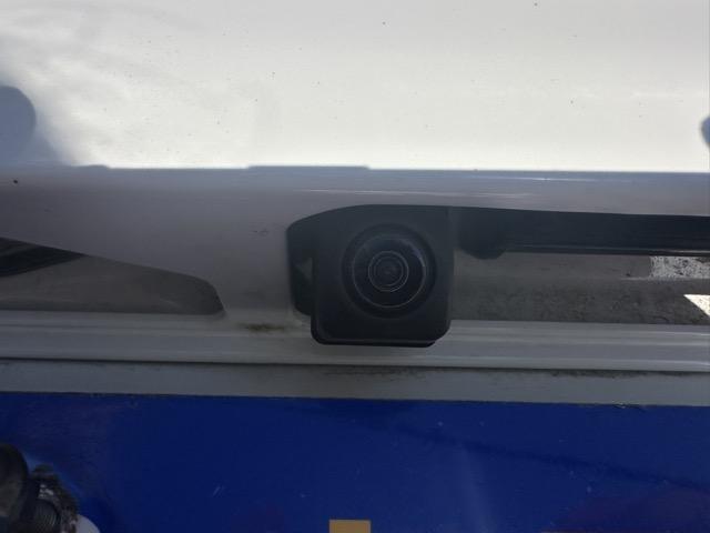 Ｎ－ＶＡＮ Ｌ　走行距離９，８６６ｋｍ　４ＷＤ　６ＭＴ　純正ＣＤデッキ（ＷＸ－１７４ＣＵ）・フロアマット・ドアバイザー付　ホンダセンシング　電動格納式ドアミラー　キーレスエントリー　オートエアコン　バックカメラ（10枚目）