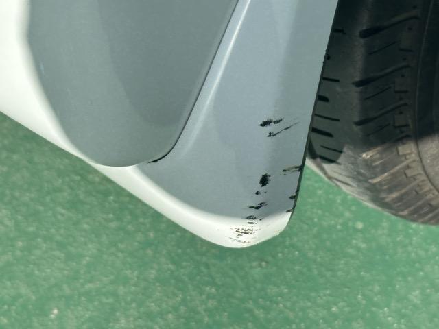 Ｎ－ＶＡＮ Ｌ　走行距離９，８６６ｋｍ　４ＷＤ　６ＭＴ　純正ＣＤデッキ（ＷＸ－１７４ＣＵ）・フロアマット・ドアバイザー付　ホンダセンシング　電動格納式ドアミラー　キーレスエントリー　オートエアコン　バックカメラ（29枚目）